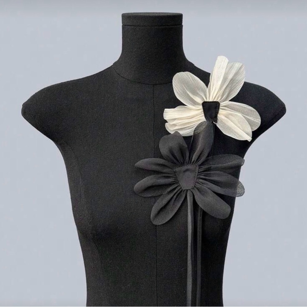 2 Black & White Sew-On Appliqué Flowers, Craft & Clothing Embellishment, New
